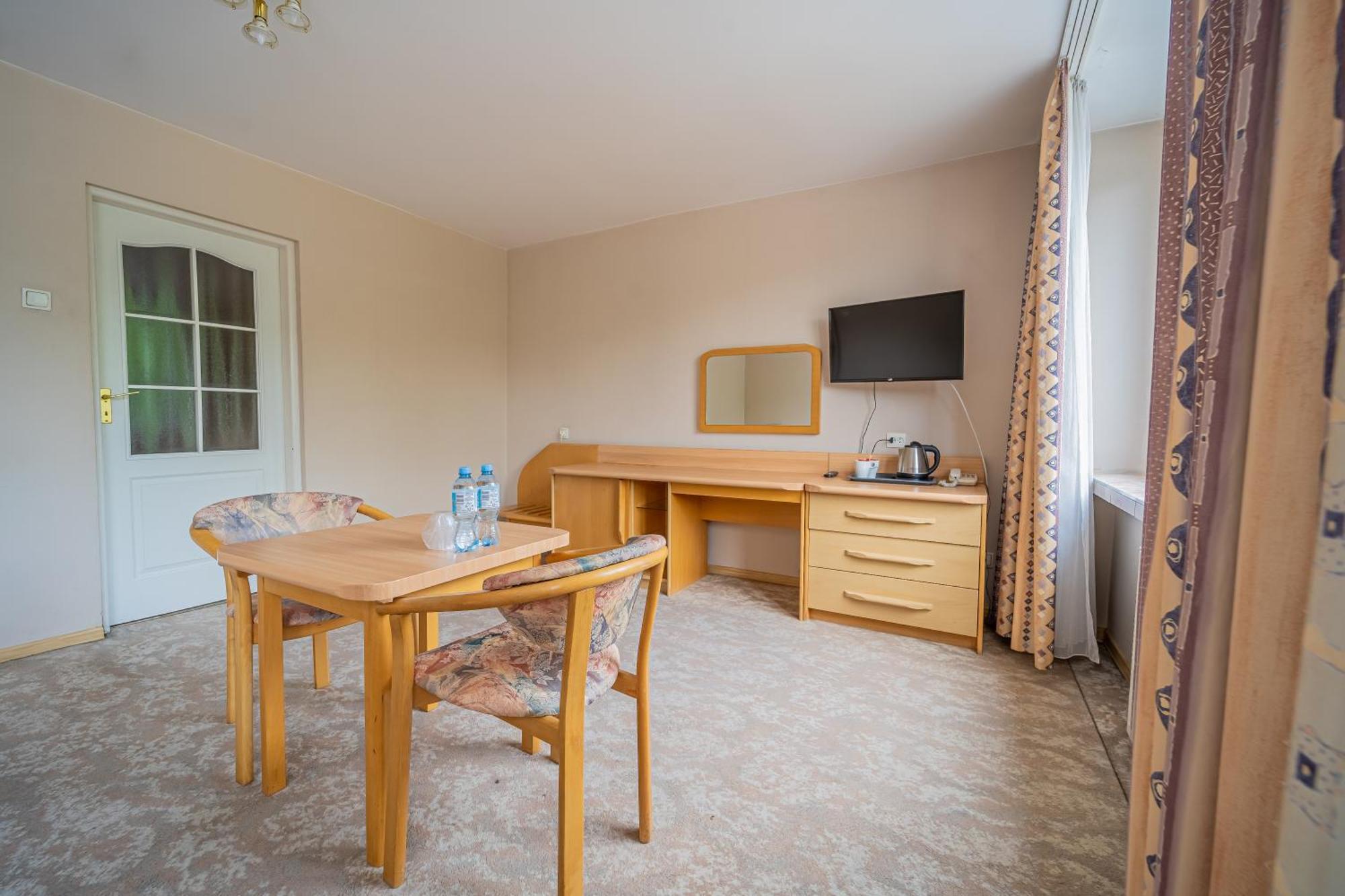 Hotel Mazowiecki Lodz Εξωτερικό φωτογραφία