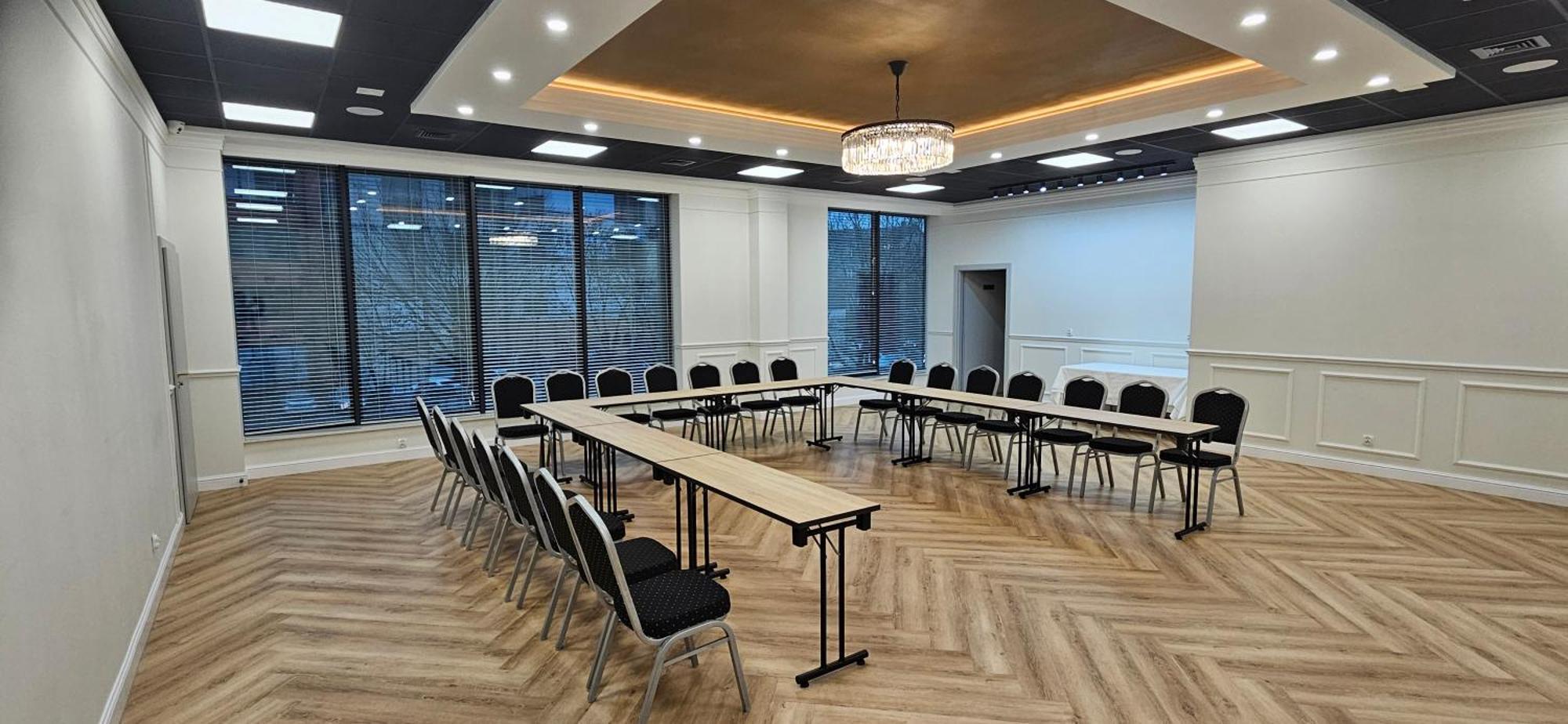 Hotel Mazowiecki Lodz Εξωτερικό φωτογραφία